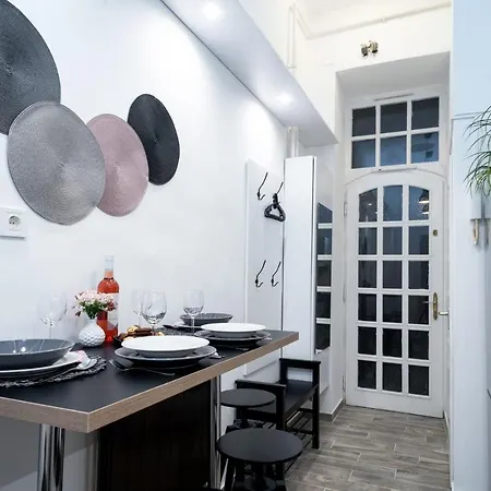 Appartement Welcoming Modern In The Center Budapest