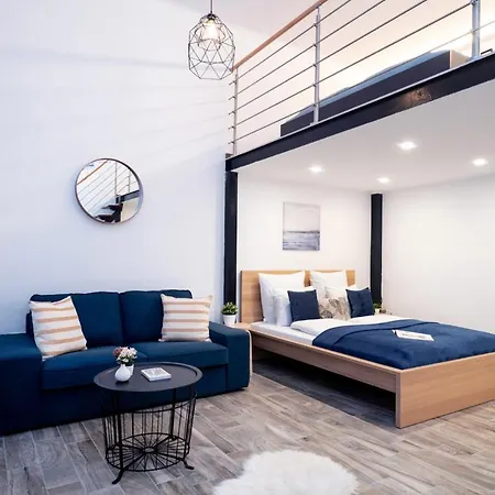 Welcoming Modern In The Center Apartment