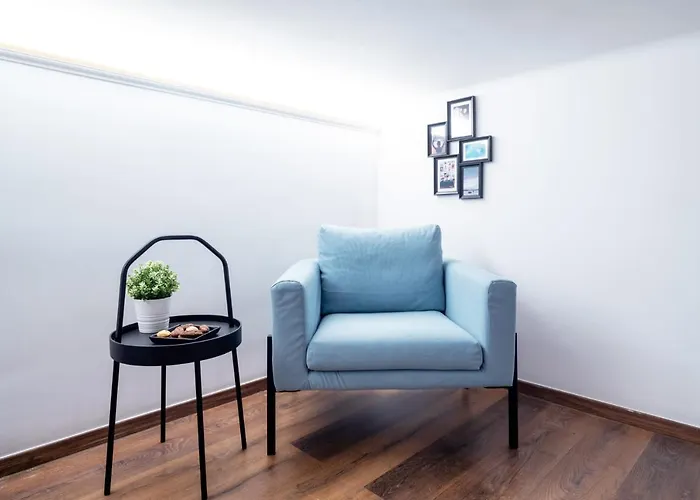 Welcoming Modern In The Center Lejlighed *